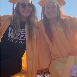 Meet your Posher, Caitlyn